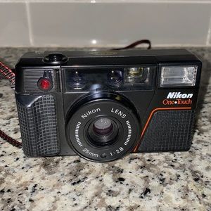 Working Nikon One Touch 35mm Film Camera